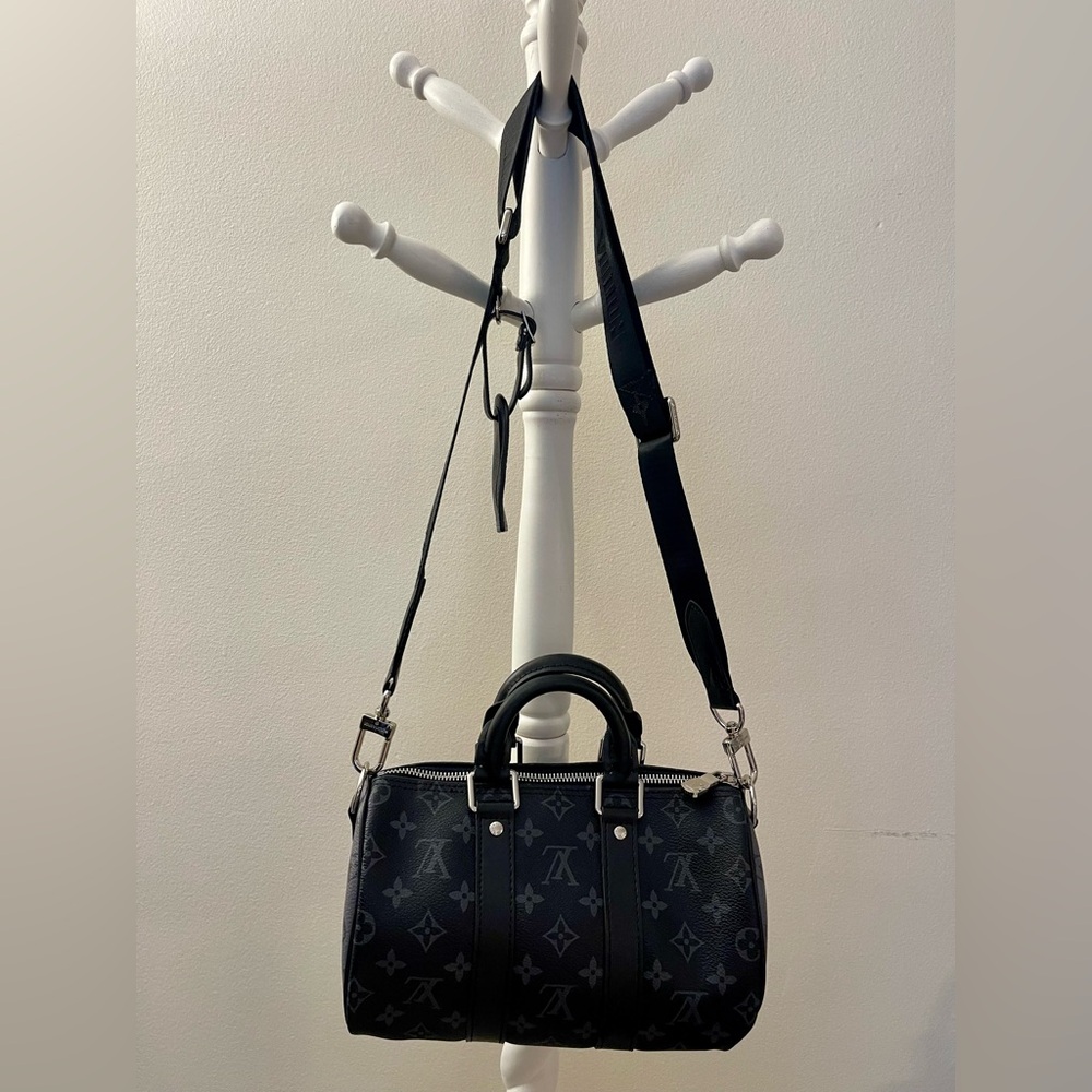👝Monogram Handbag 👝 - Picture 6 of 11